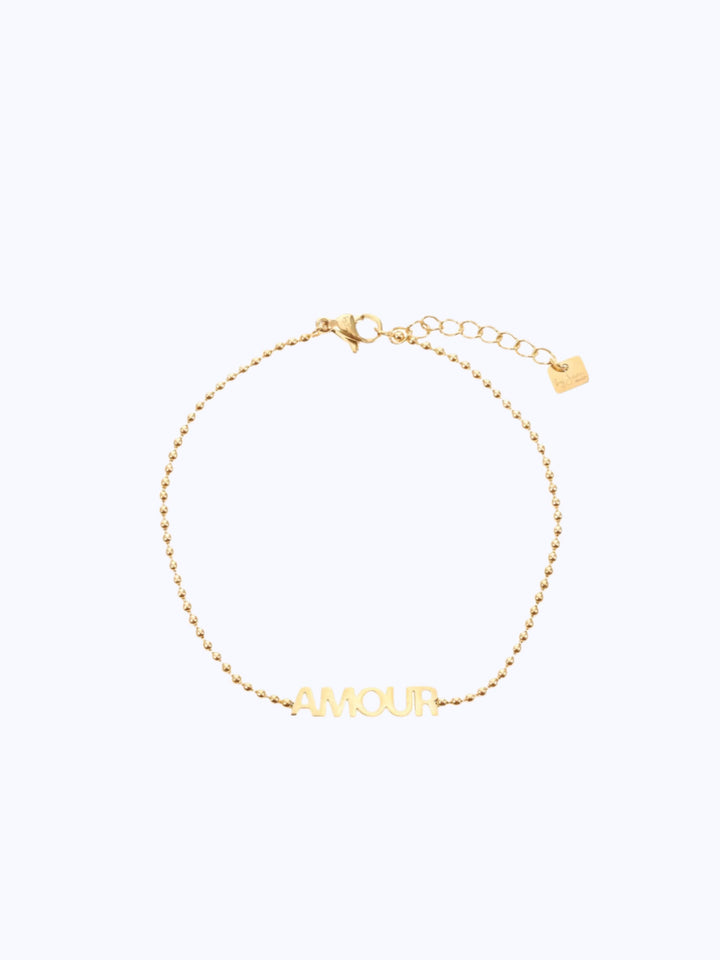 Bolletjes armband met amour letters