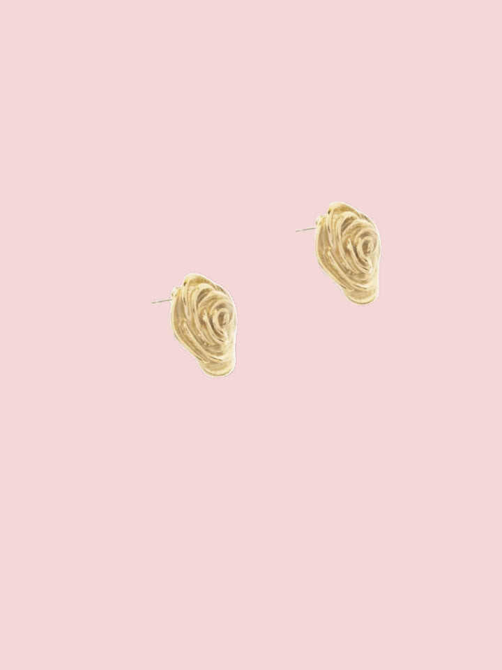 Minimalistic rozen studs