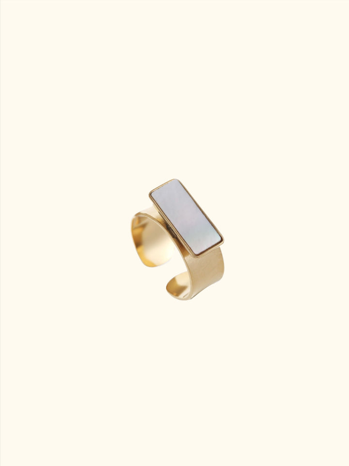 Open ring with rectangle stone