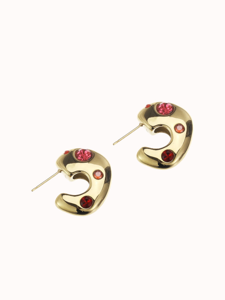 Statement studs met gekleurde steentjes