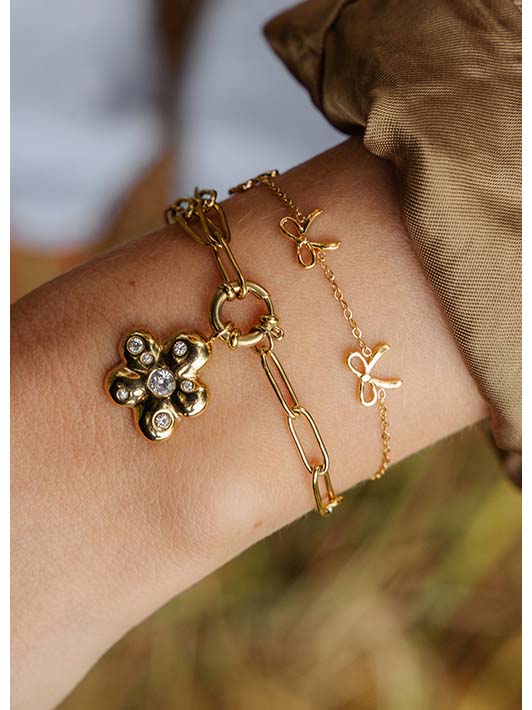 Armband met bloem en steentjes